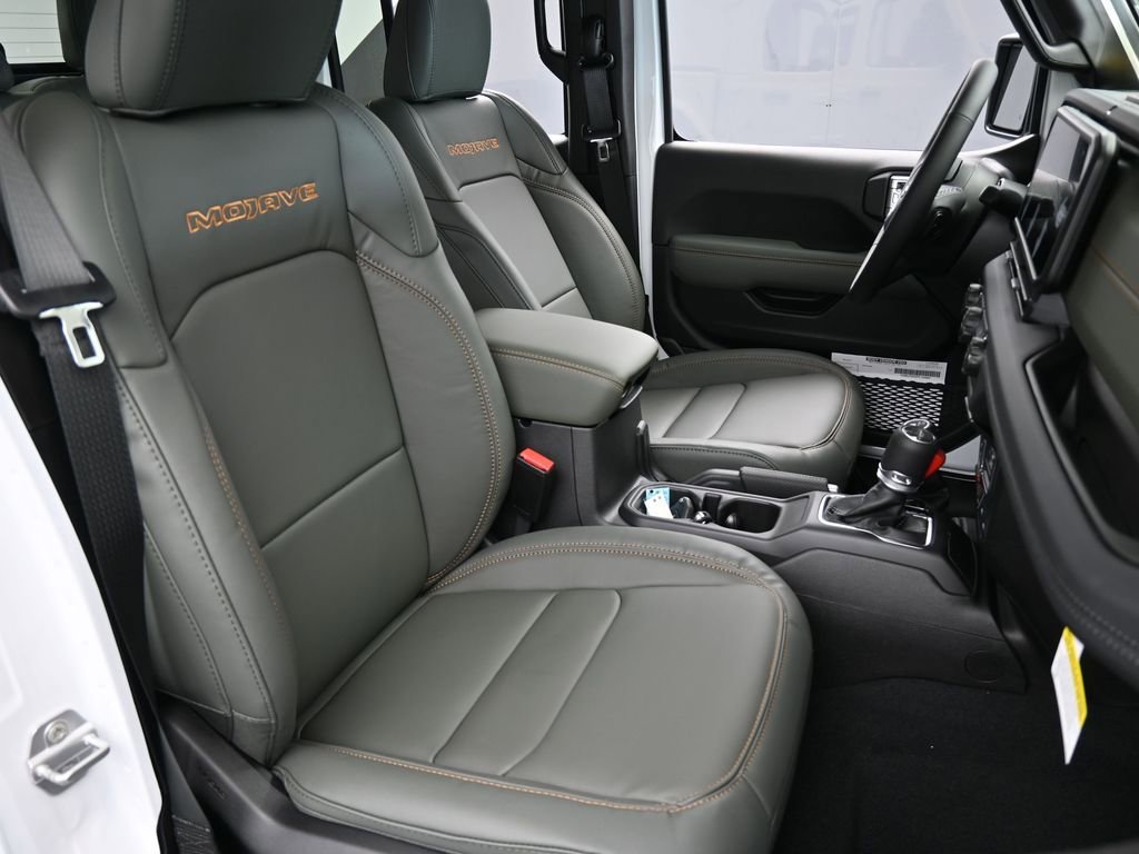 New 2026 Jeep Gladiator Mojave image 41