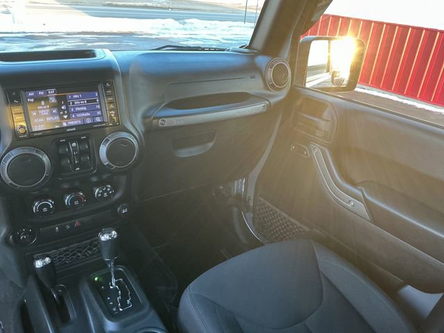 Used 2018 Jeep Wrangler Unlimited Sport S image 29