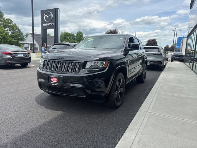 Used 2015 Jeep Grand Cherokee Altitude AWD/4WD image 7