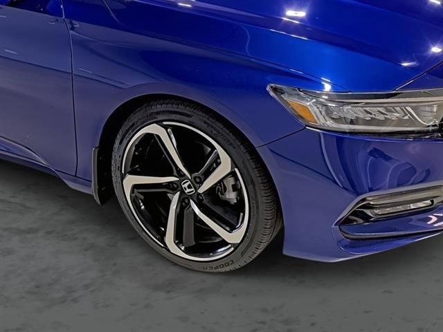 Used 2018 Honda Accord Sport image 15