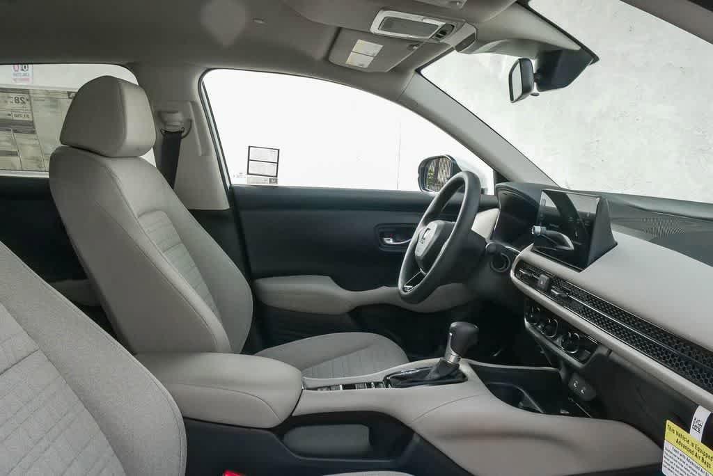 New 2026 Honda HR-V LX image 18