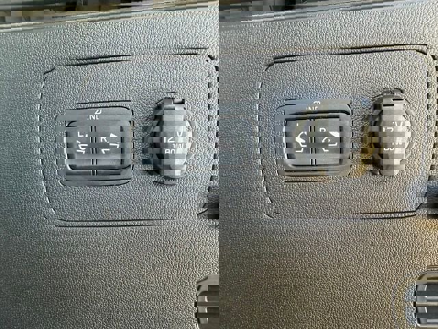 Used 2021 Kia Sorento S w/ Panoramic Sunroof Package image 11