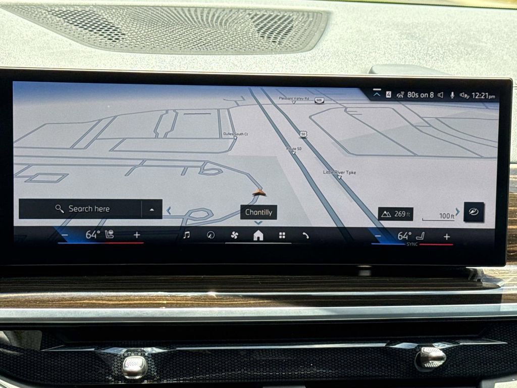 Used 2024 BMW X5 xDrive40i w/ Parking Assistance Package AWD/4WD image 33