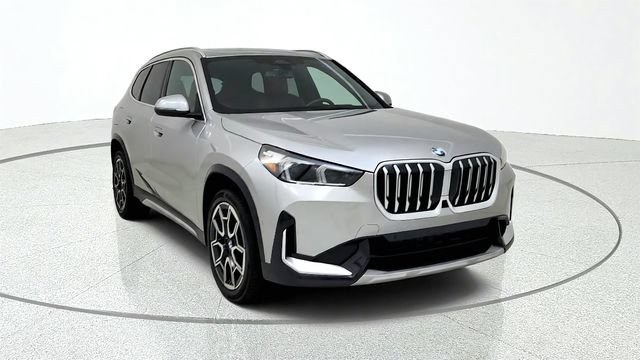 Used 2026 BMW X1 xDrive28i AWD/4WD image 2