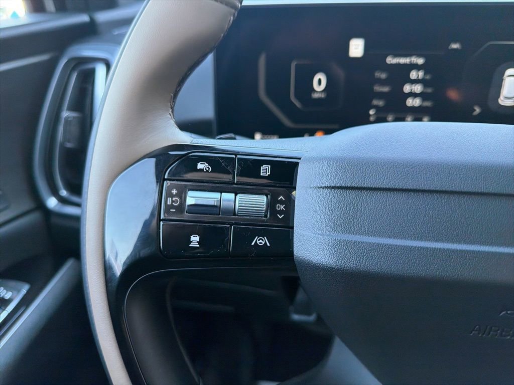 New 2026 Kia Sorento SX Prestige w/ Olive Brown Leather Package image 35