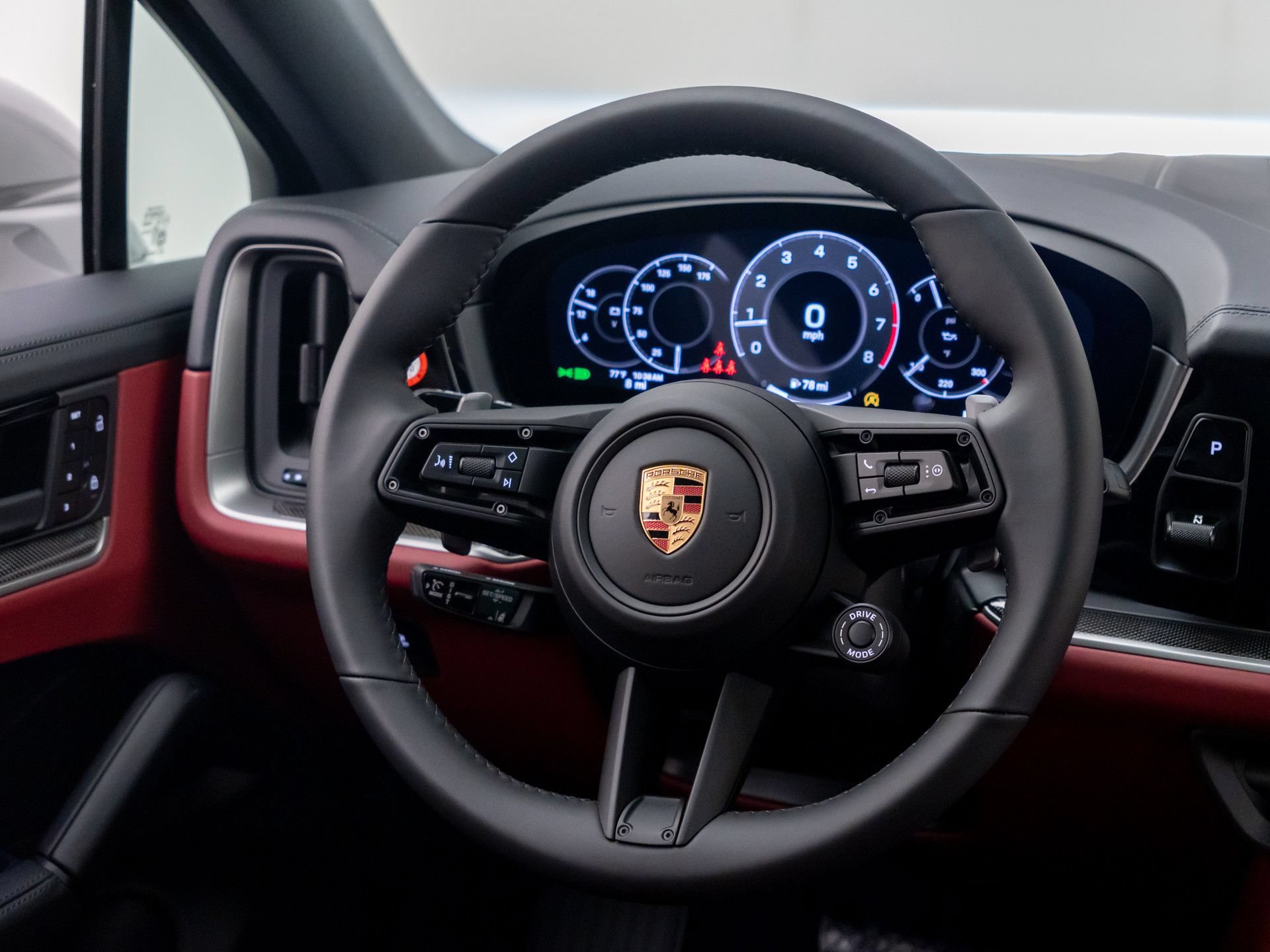 New 2026 Porsche Cayenne Coupe AWD/4WD image 12