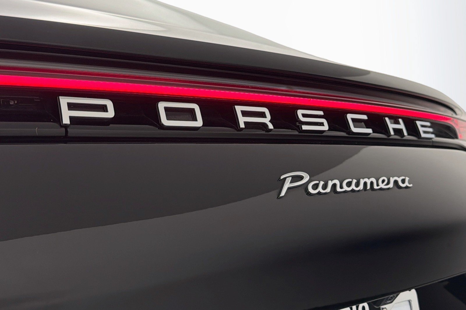 Used 2023 Porsche Panamera Platinum Edition RWD image 9