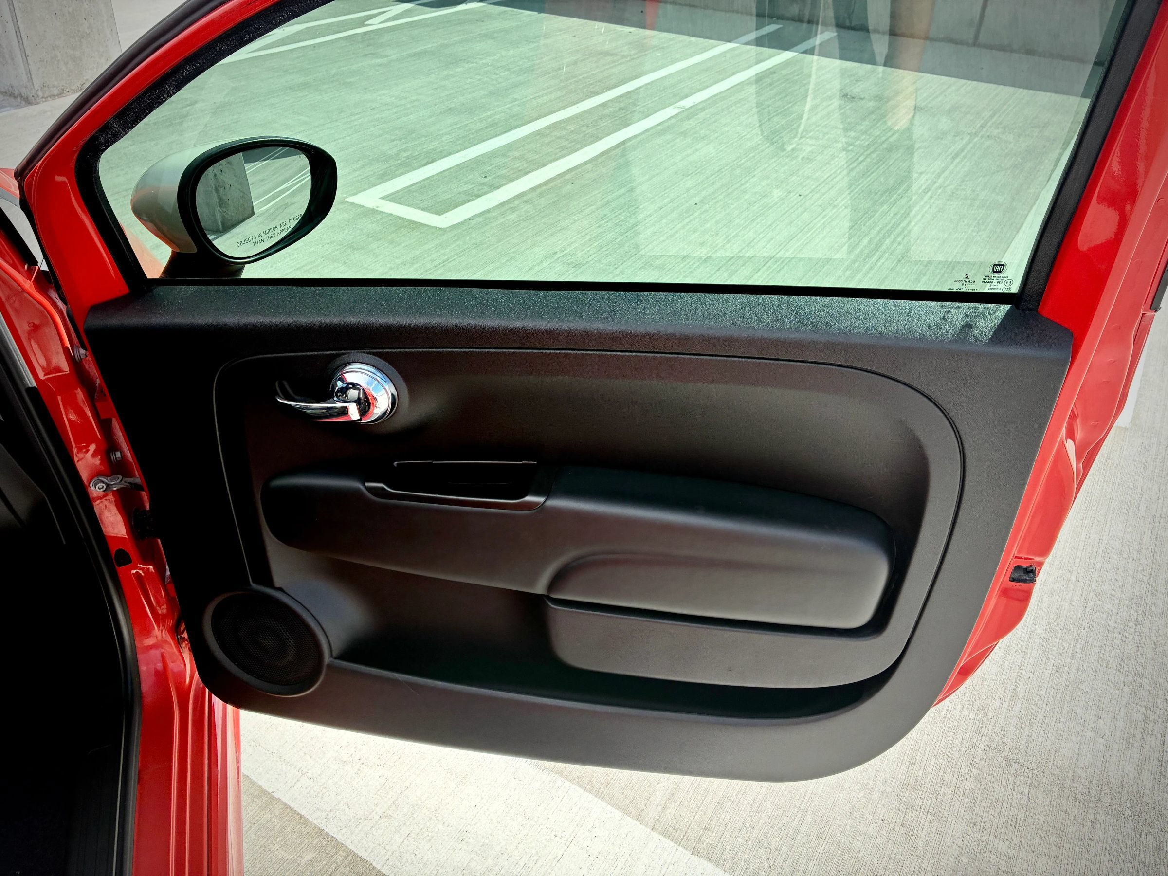 Used 2018 FIAT 500 e FWD image 24