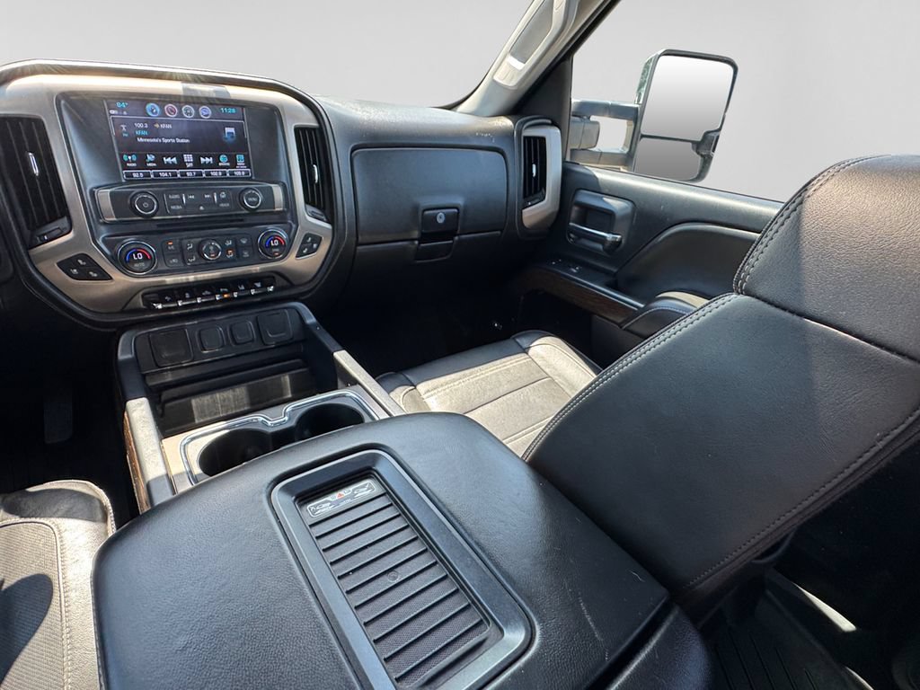 Used 2018 GMC Sierra 3500 Denali w/ Duramax Plus Package AWD/4WD image 24