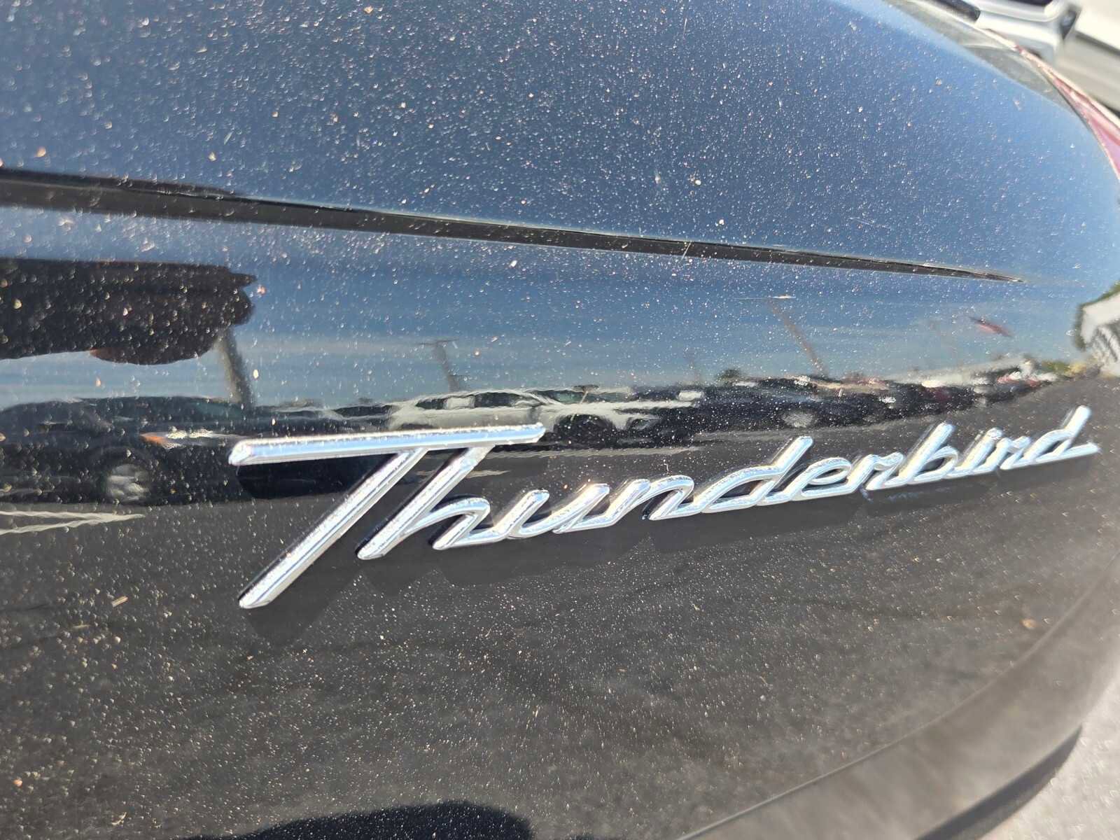 Used 2002 Ford Thunderbird Deluxe image 10