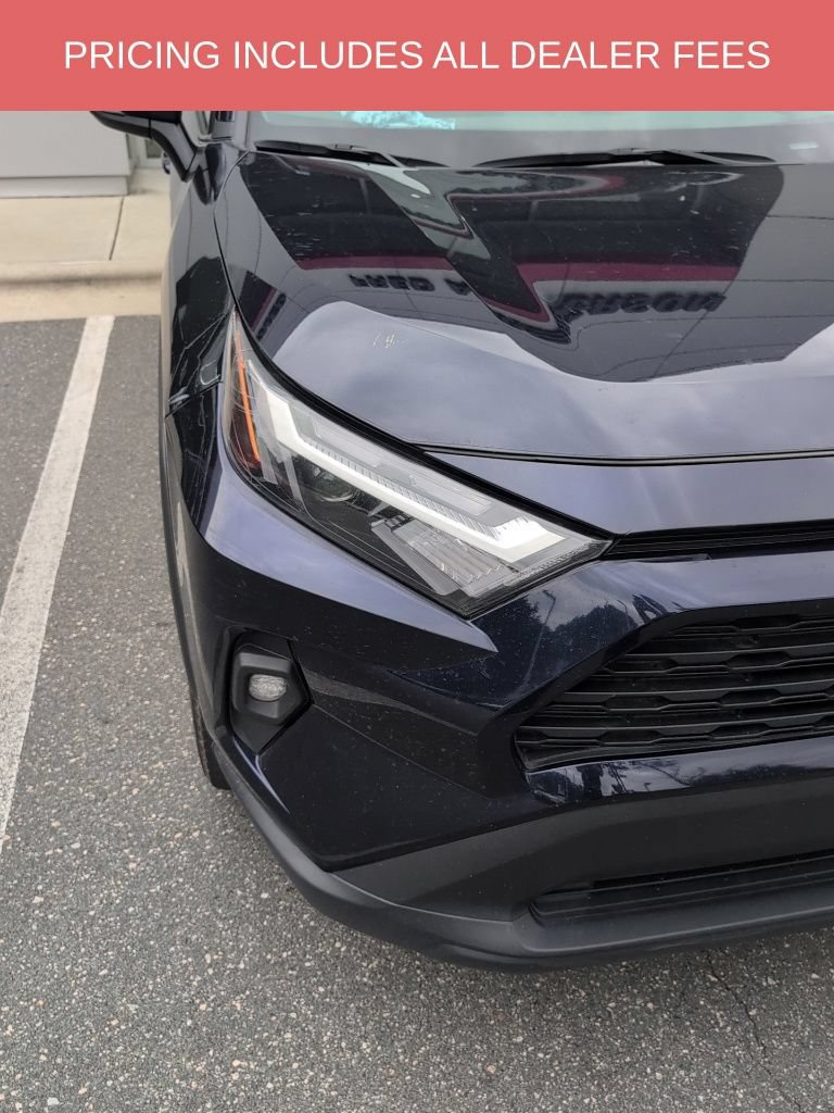 Used 2023 Toyota RAV4 XLE Premium AWD/4WD image 15