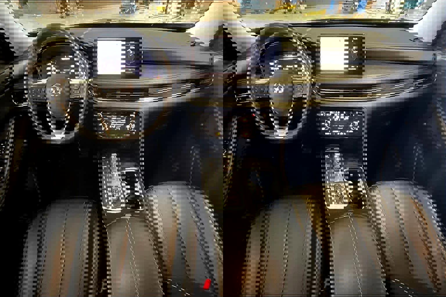 Used 2023 INFINITI QX60 Luxe w/ Cargo Package image 14