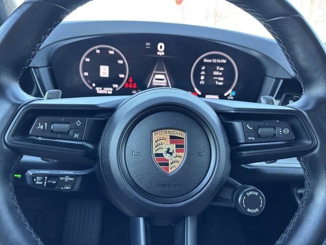 Used 2024 Porsche Cayenne AWD/4WD image 27