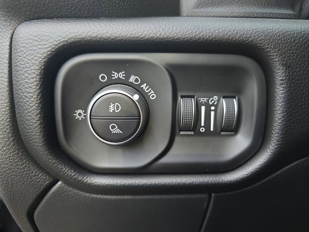 New 2026 RAM 2500 Laramie w/ Sport Appearance Package image 26