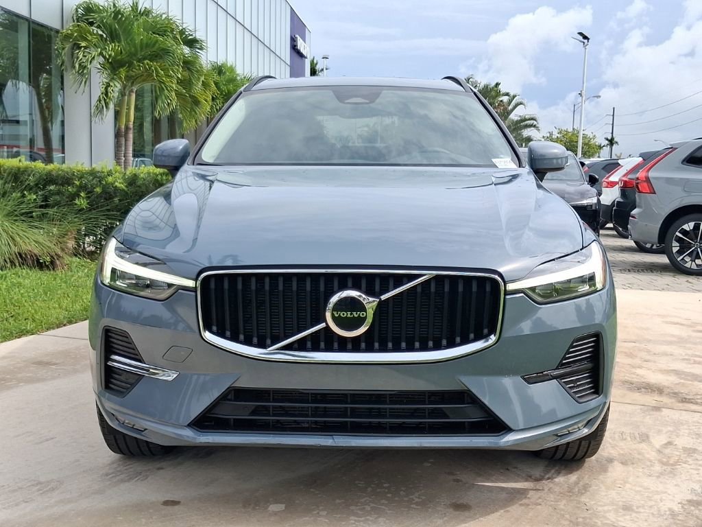 Used 2023 Volvo XC60 B5 Core FWD video 2