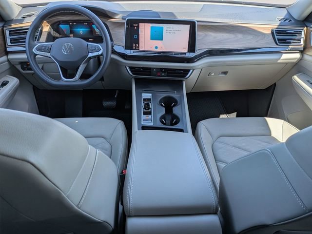 Used 2024 Volkswagen Atlas SE image 30