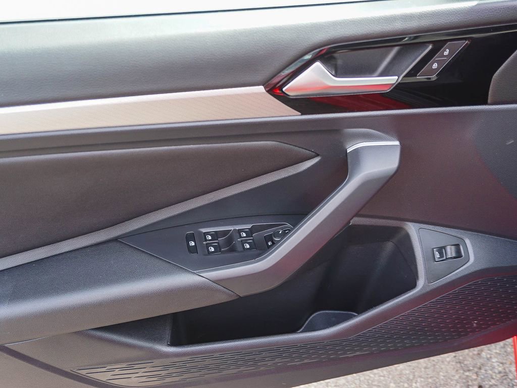 Used 2019 Volkswagen Jetta R-Line image 18