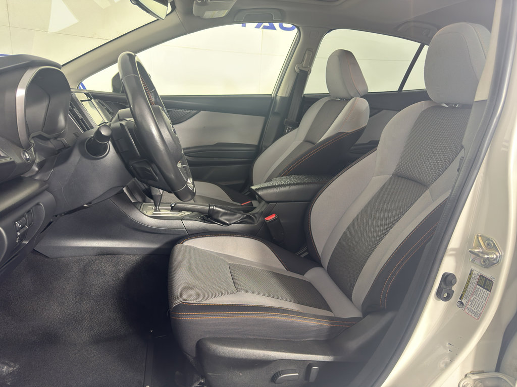 Used 2021 Subaru Crosstrek 2.0i Premium w/ Moonroof Package AWD/4WD image 16