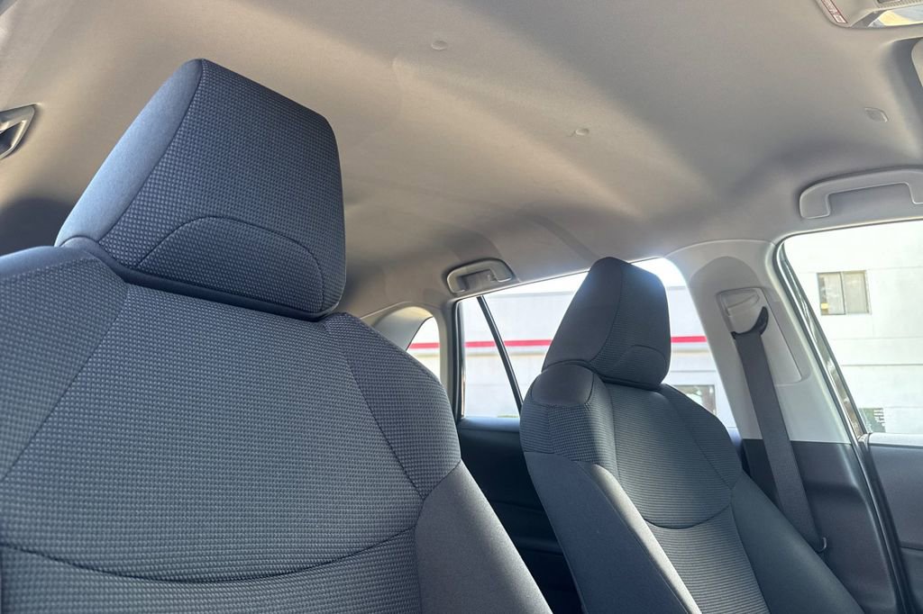Certified 2025 Toyota RAV4 LE image 16