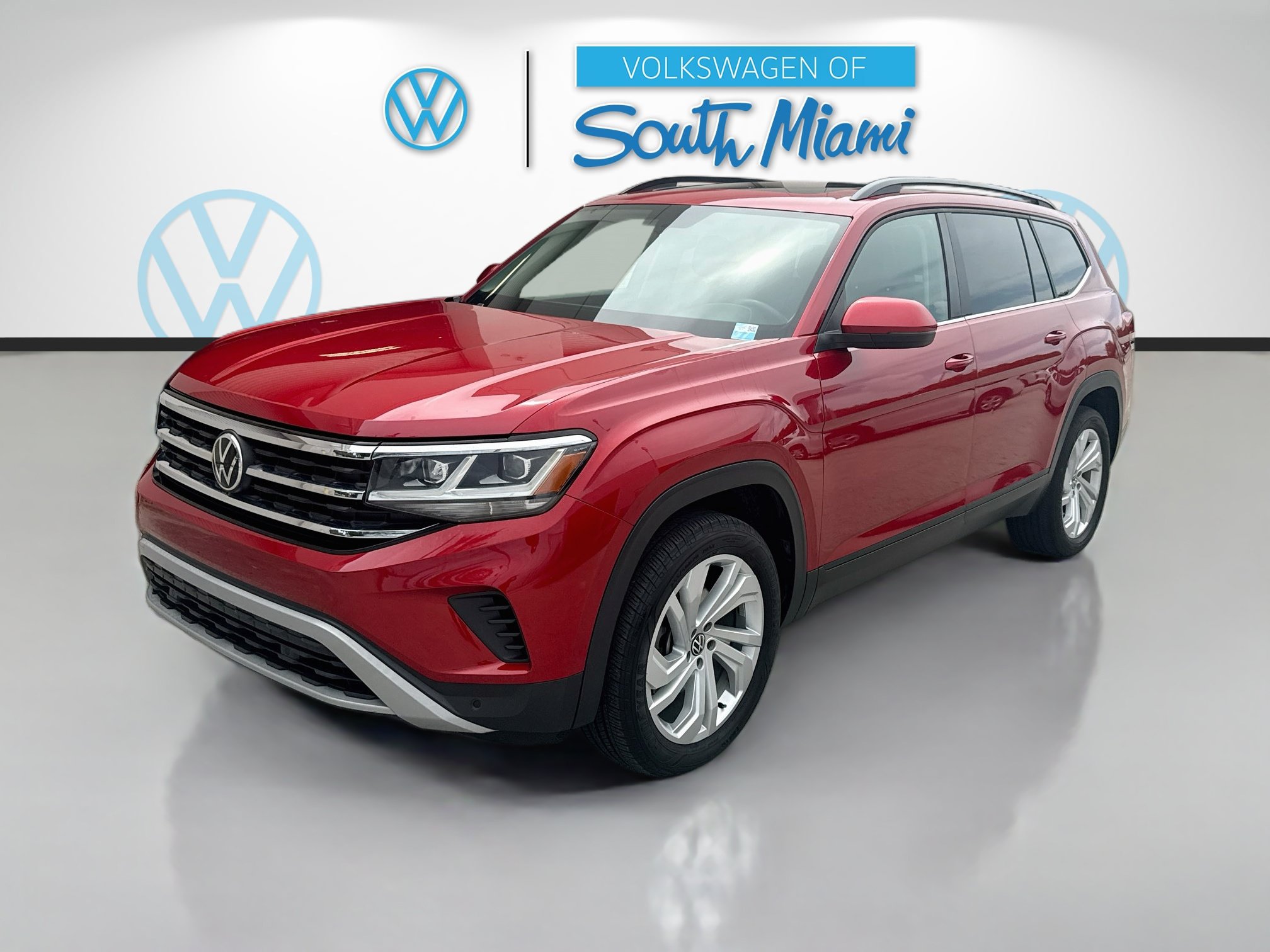 Used 2021 Volkswagen Atlas SE w/ Panoramic Sunroof Package FWD image 3