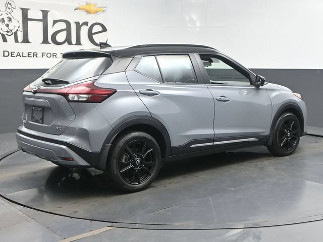 Used 2023 Nissan Kicks SR w/ SR Premium Package FWD image 50