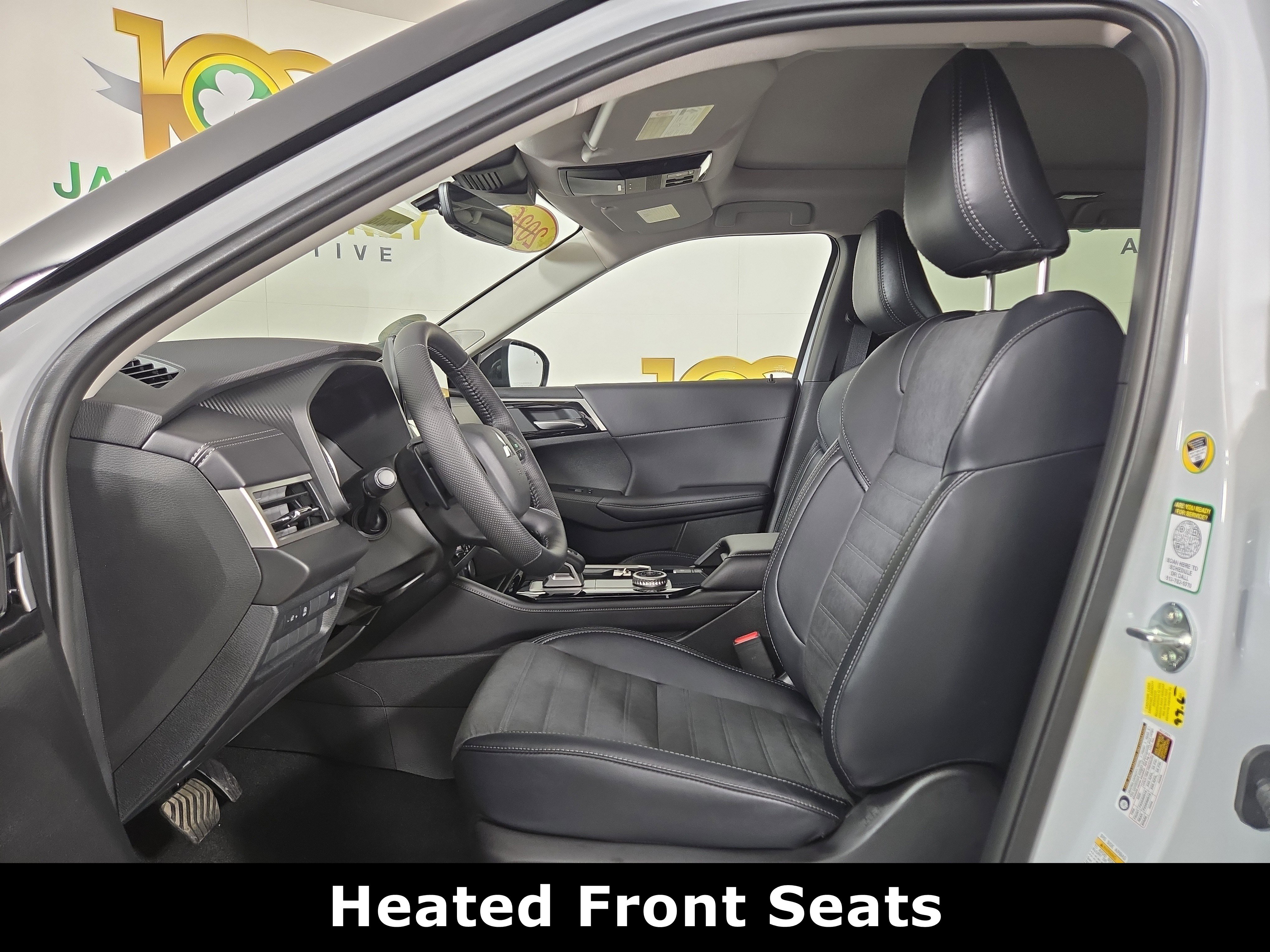 New 2026 Mitsubishi Outlander AWD image 10