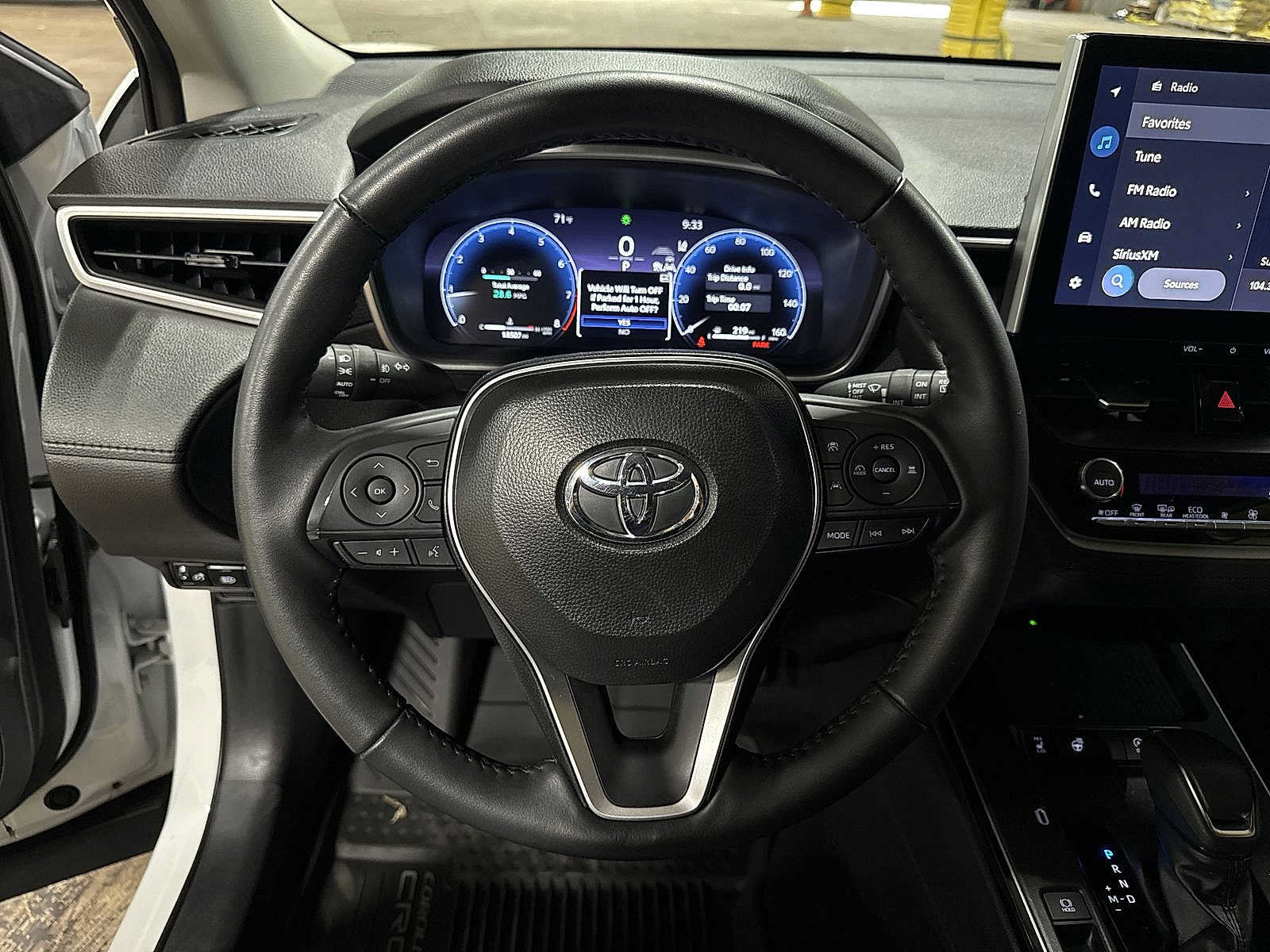 Used 2026 Toyota Corolla Cross XLE AWD/4WD image 18