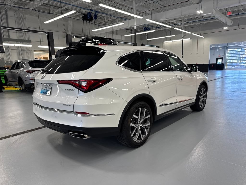 Used 2022 Acura MDX w/ Technology Package AWD/4WD image 5