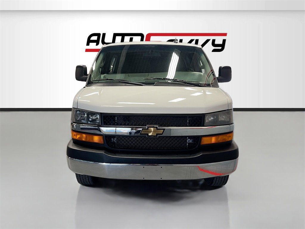 Used 2024 Chevrolet Express 2500 w/ Driver Convenience Package image 2