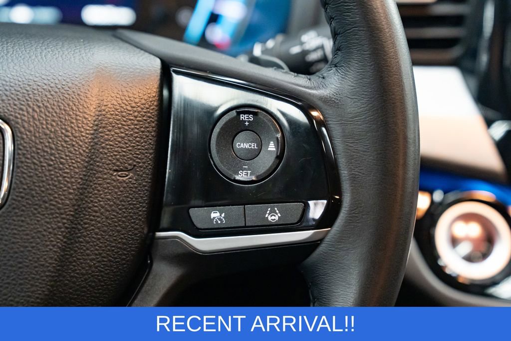 Used 2023 Honda Odyssey Touring image 18