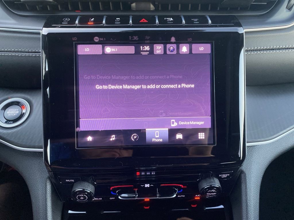 New 2025 Jeep Grand Cherokee Laredo w/ Trailer Tow Package image 33