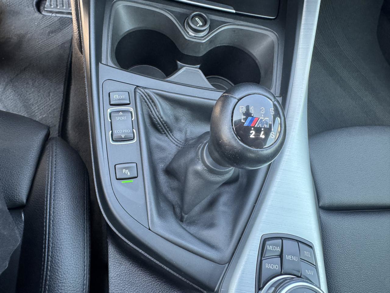 Used 2015 BMW M235i Convertible RWD image 34