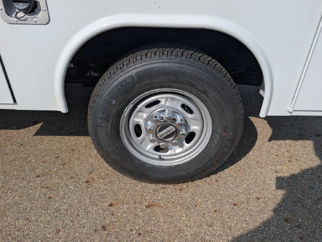 New 2026 Ford F250 XL w/ XL Chrome Package AWD/4WD image 20