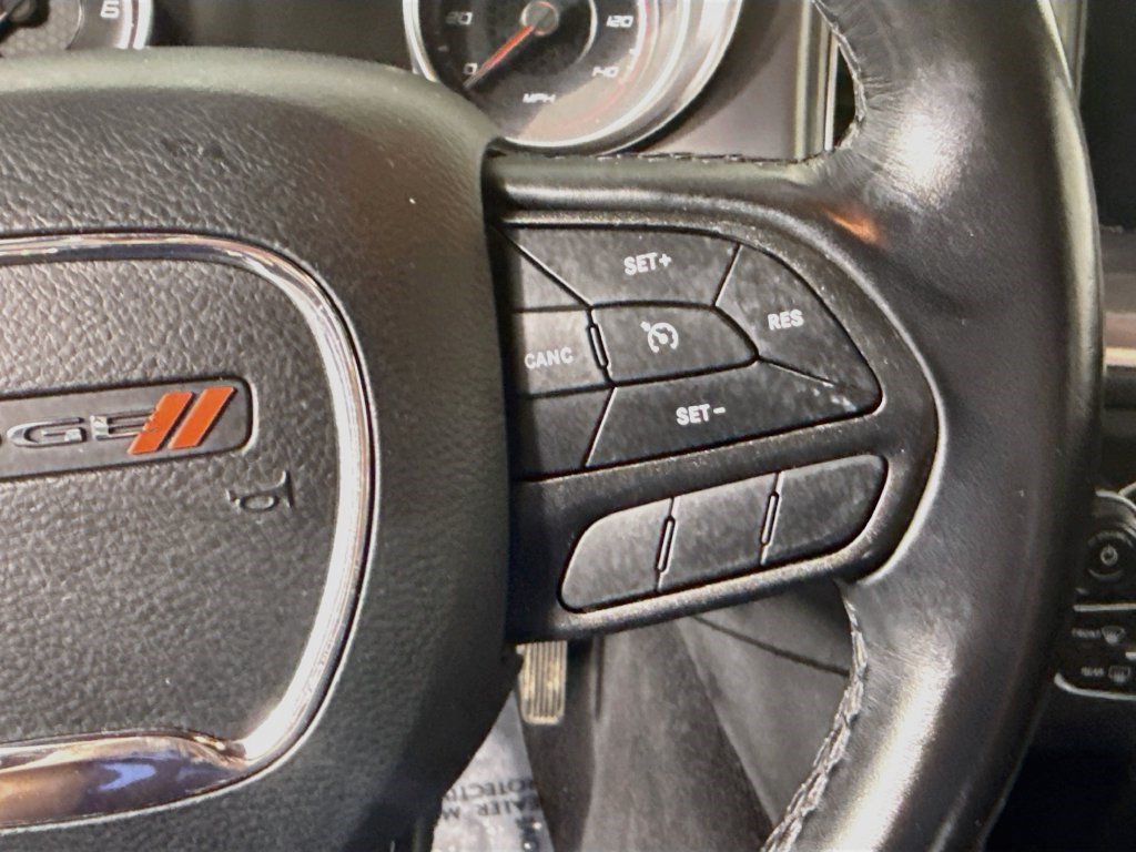 Used 2022 Dodge Charger SXT RWD image 11