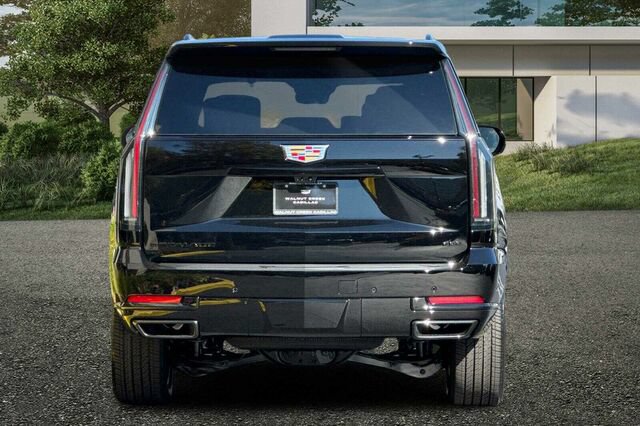 New 2026 Cadillac Escalade Sport w/ LPO, ONYX Package AWD/4WD image 5
