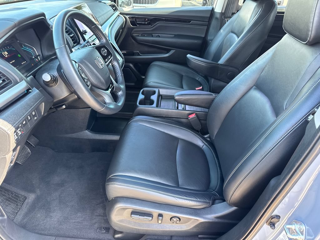 Used 2023 Honda Odyssey Touring image 26