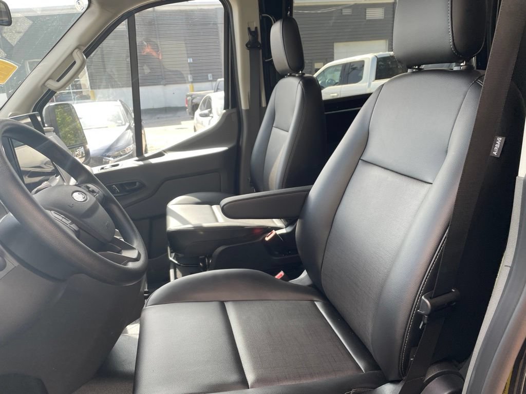 New 2026 Ford Transit 250 148 Medium Roof Extended AWD w/ Exterior Upgrade Package image 24