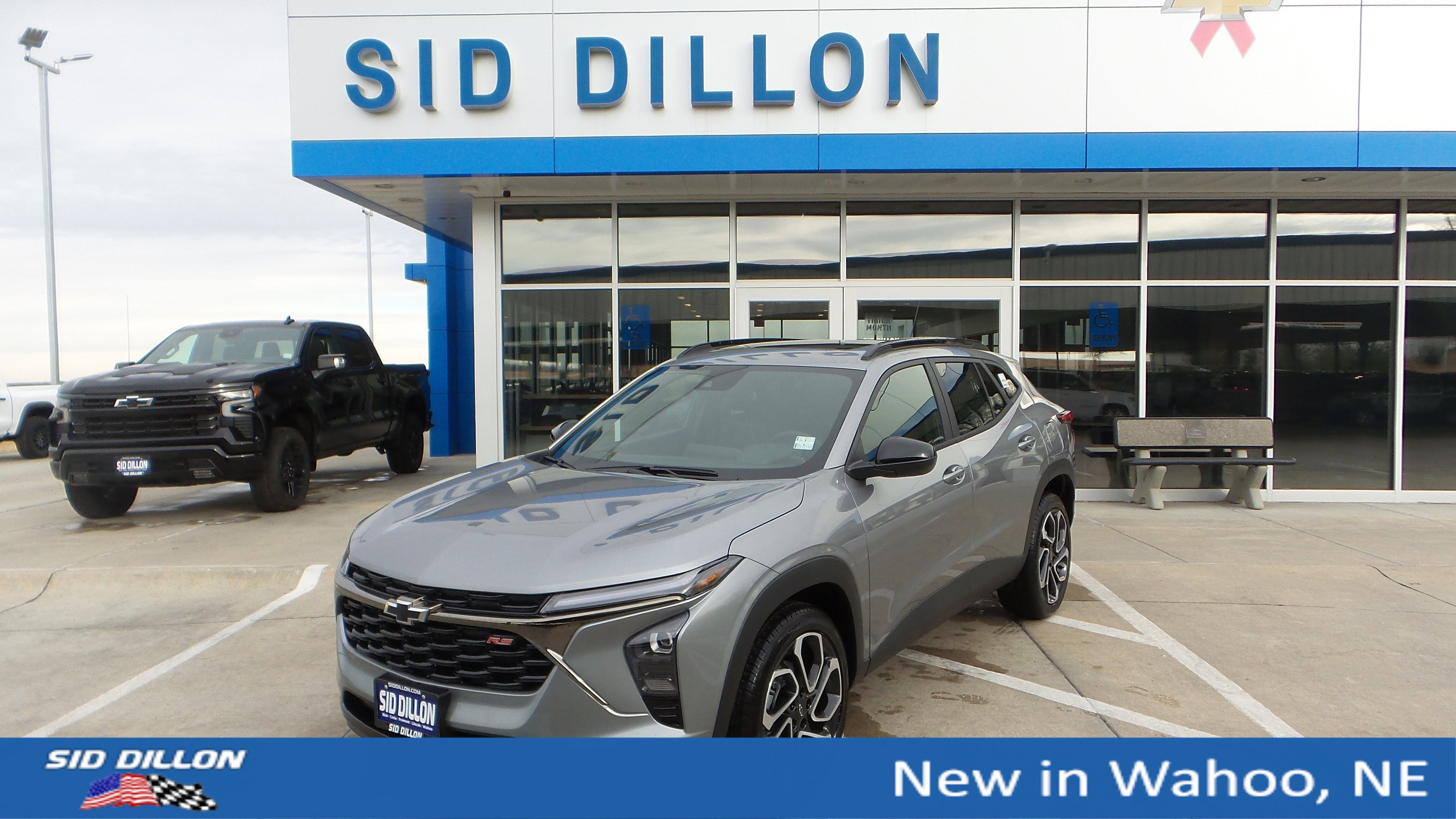 New 2026 Chevrolet Trax RS w/ Sunroof Package image 1