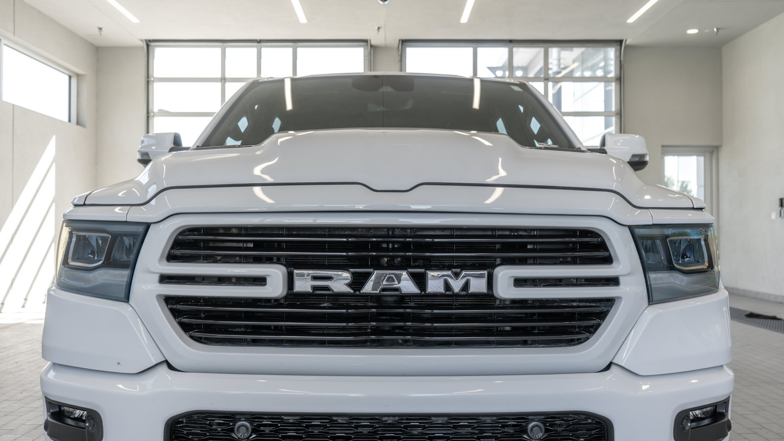 Used 2023 RAM 1500 Laramie AWD/4WD image 23