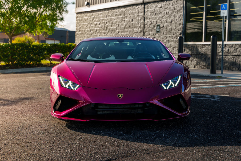 Used 2022 Lamborghini Huracan EVO RWD image 3