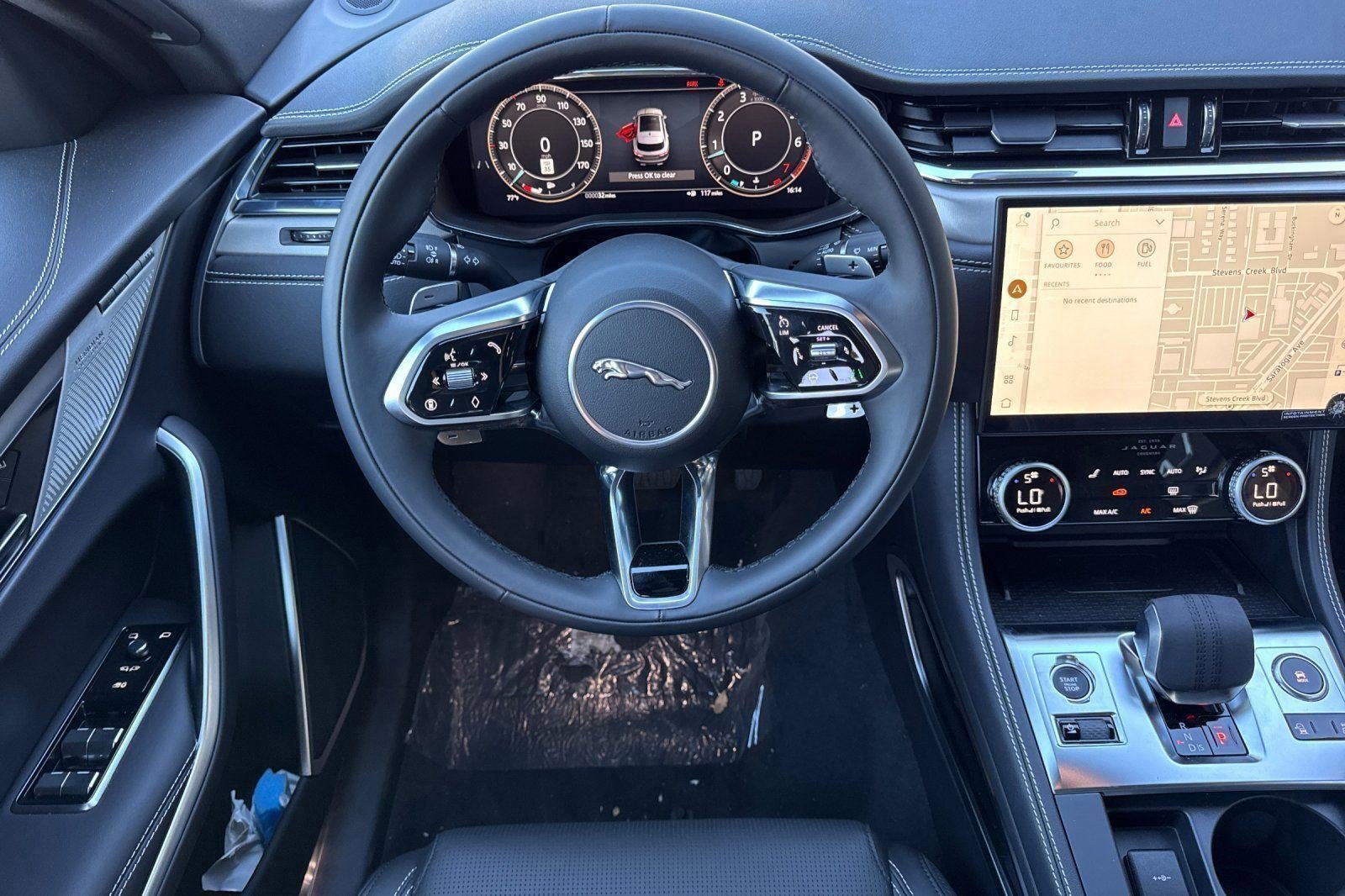 New 2026 Jaguar F-PACE R-Dynamic S AWD/4WD image 4