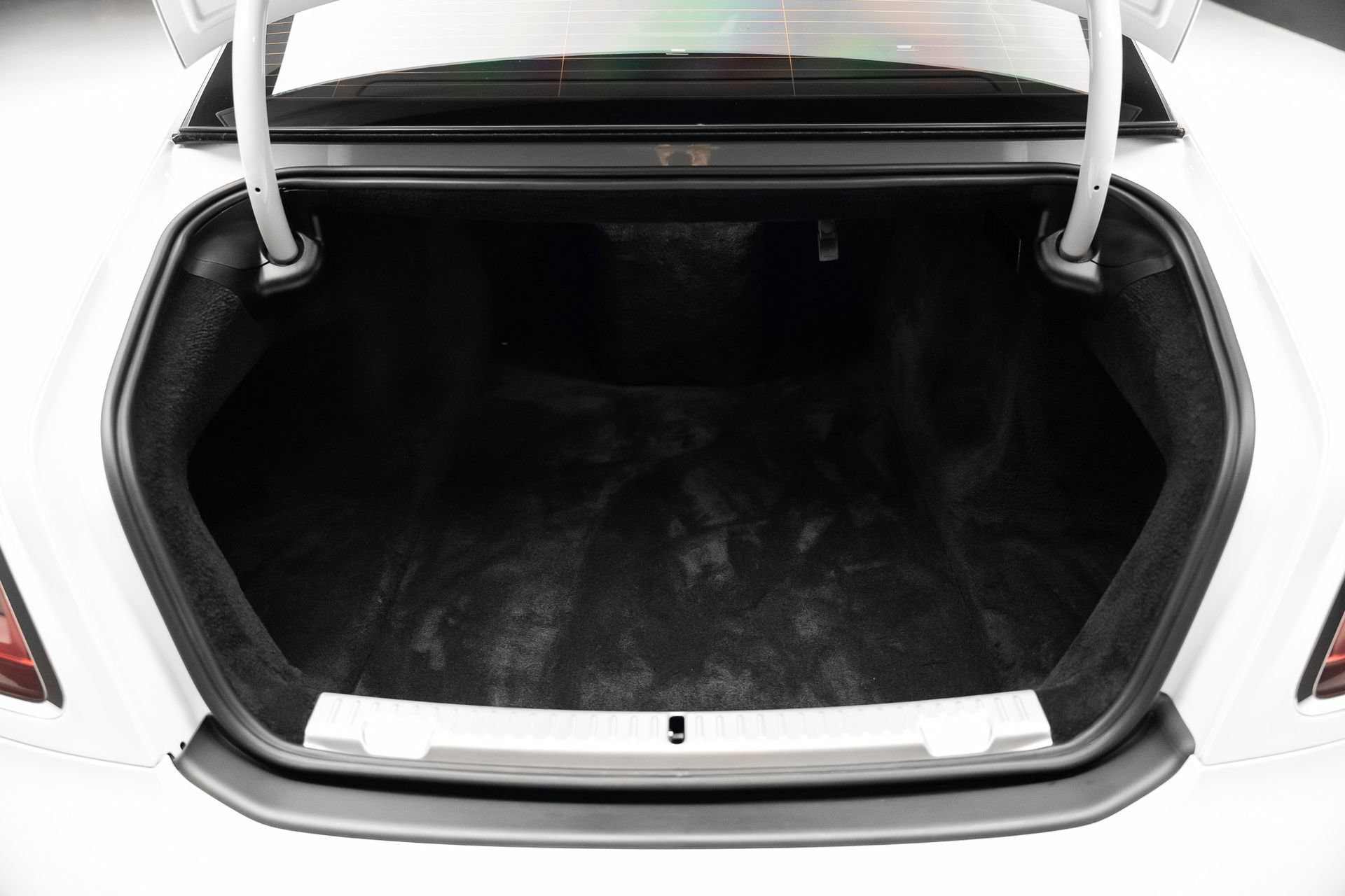 Used 2022 Rolls-Royce Ghost Extended Wheelbase AWD/4WD image 76
