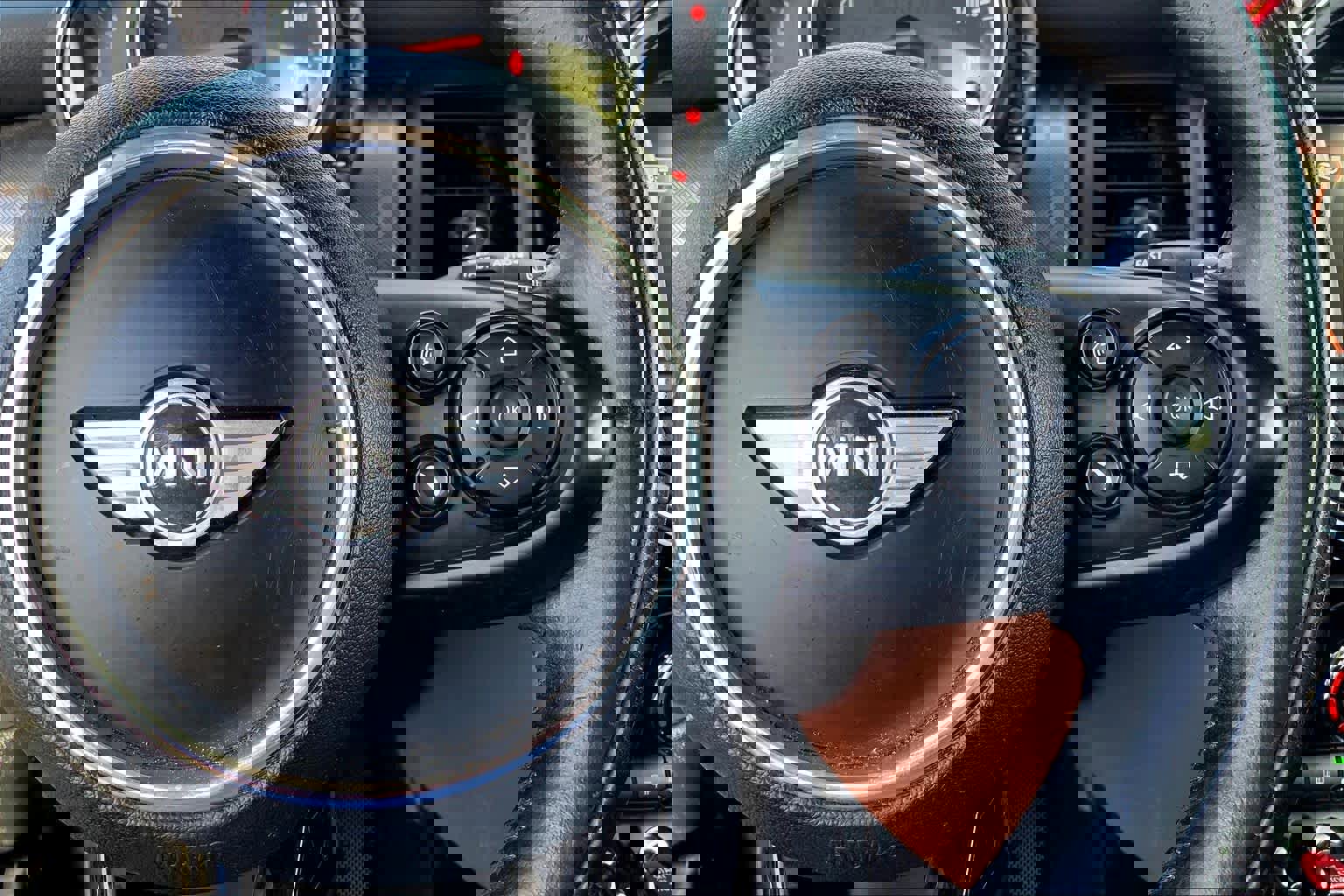 Used 2017 MINI Cooper S image 24