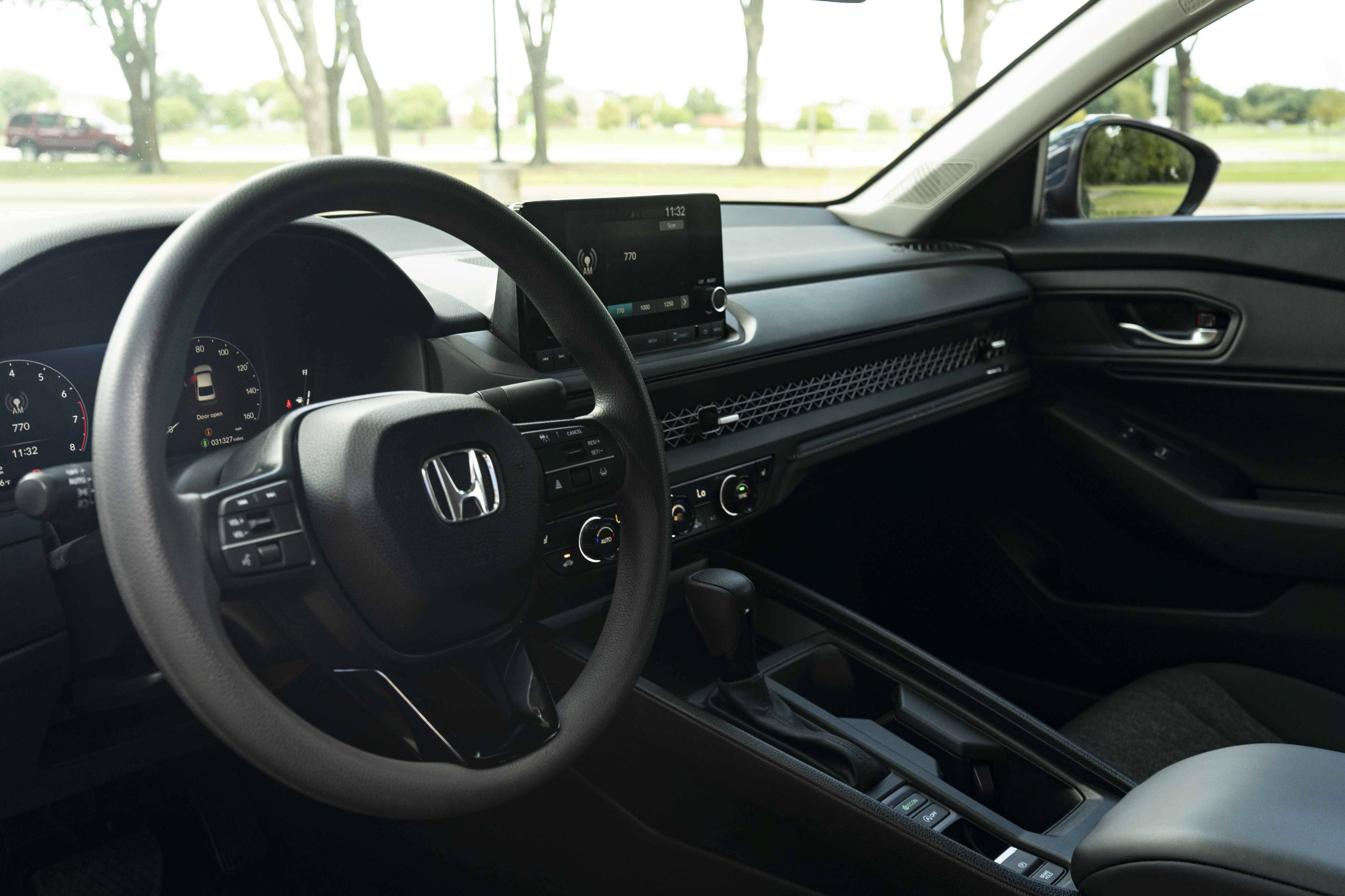 Certified 2024 Honda Accord EX image 15