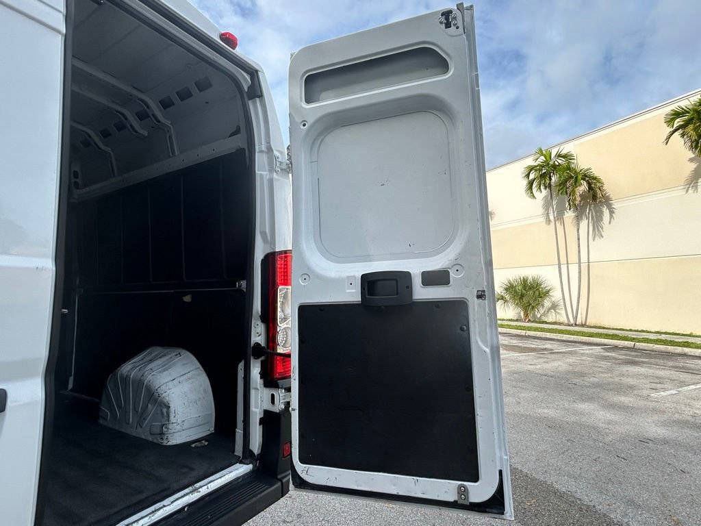Used 2023 RAM ProMaster 2500 FWD image 36