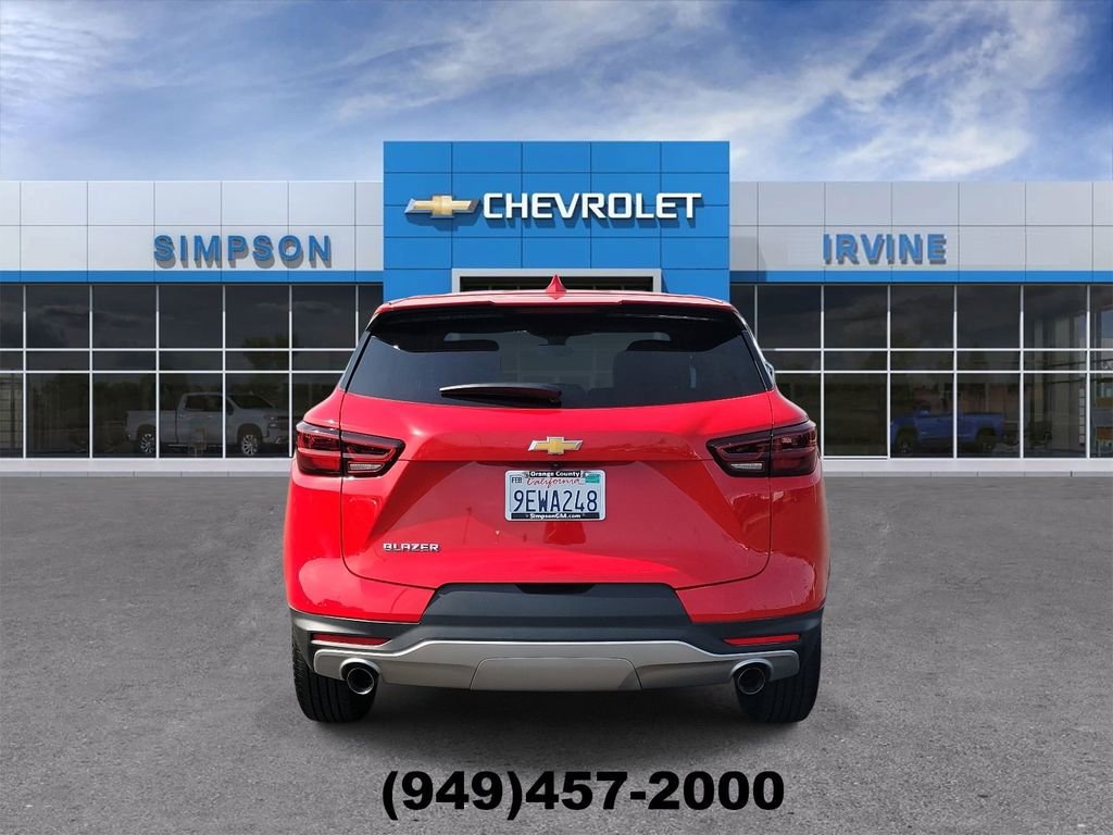 Used 2023 Chevrolet Blazer LT FWD image 7