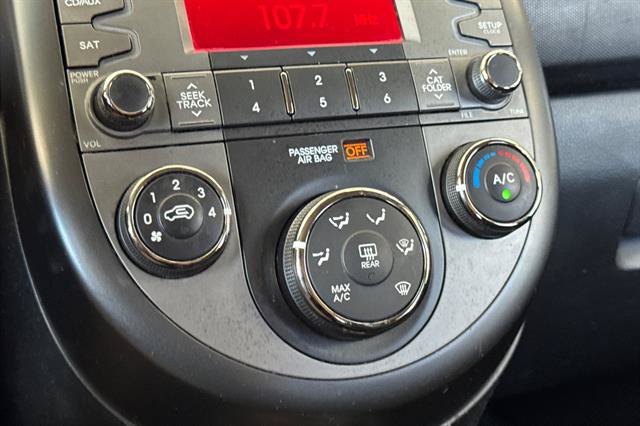 Used 2011 Kia Soul + w/ Audio Pkg FWD image 20