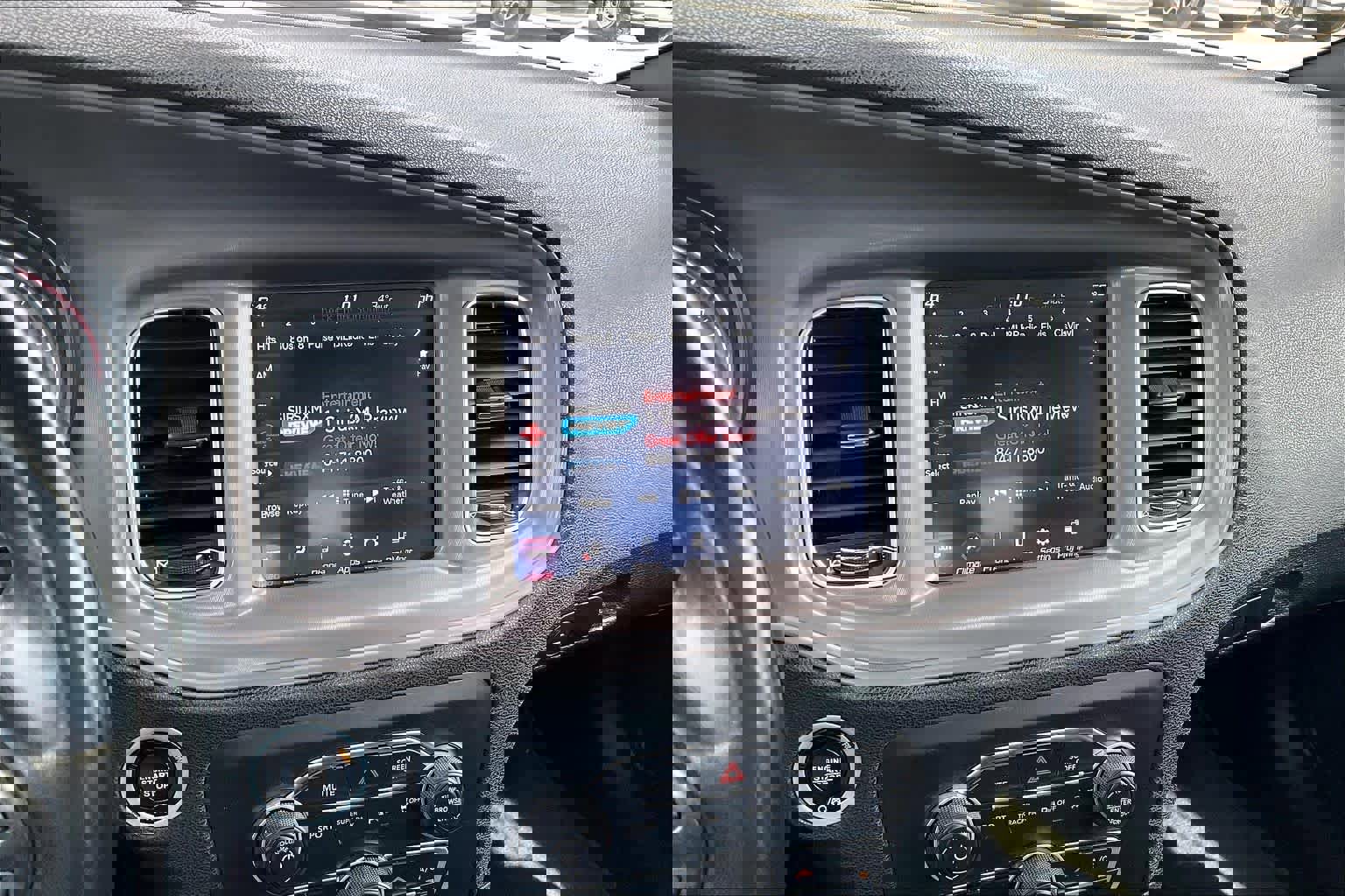 Used 2023 Dodge Charger GT image 25