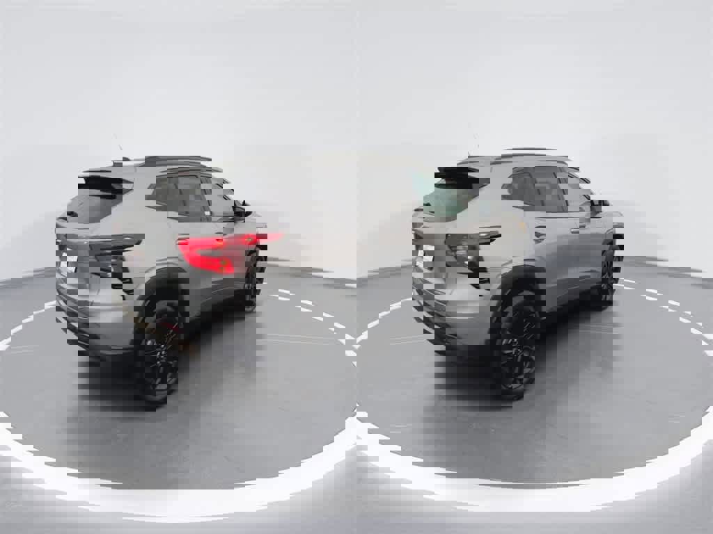 Certified 2024 Chevrolet Trax ACTIV image 8