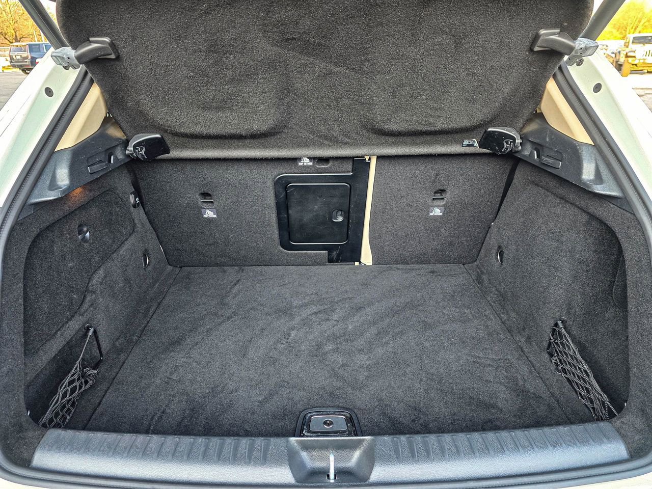 Used 2018 Mercedes-Benz GLA 250 image 35